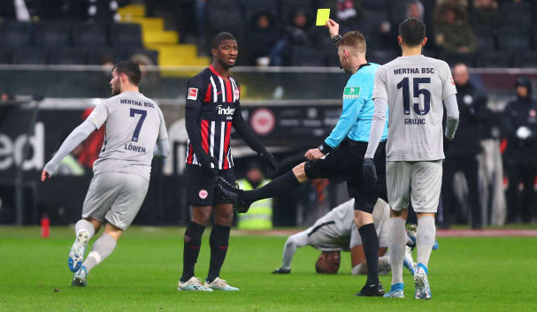 比赛日:德佩2射1传里昂4-0 法兰克福2-2绝平